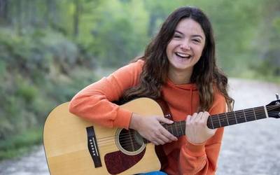 Ane Martija: "Niretzat urtea irailean hasten da eta horri buruz egin dut kantu"