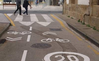 Etxarri Aranazko bidegorria erabilgarri dago