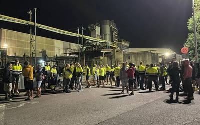 ELAk salatu du Garnicak ez duela frogatu arrazoi objektiborik kaleratzeak egiteko Maderas de Llodion, produkzioa handitu baita