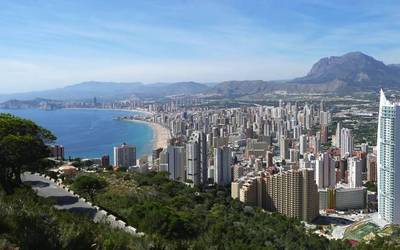 Benidormera bidaia Loiuko nagusientzat