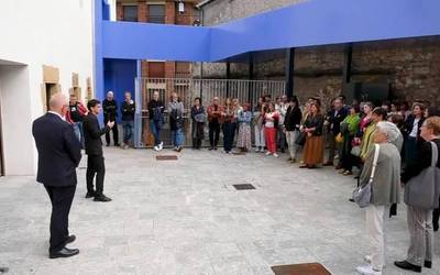 Komentuaren irekiera ekitaldia, bideoan