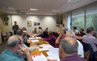 Urrian hasiko dira uler-saioak, hartu-emana oinarri