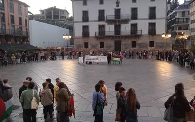 Israelgo produktuei boikota egiteko eskatu dute Isilune Zirkuluan