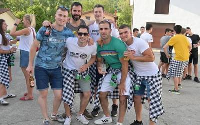 "Festa politak egin nahi baditugu, garrantzitsuena parte hartzea eta girotzea da"