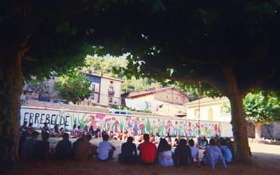 Euskal Udalekuen eredua defendatu dute Bernedoko hezitzaileek