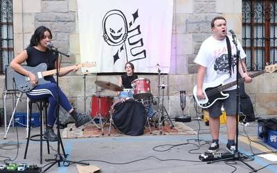 Kontzertuak, 'Oztoporik ez!' kolektiboaren lehen urtemugan