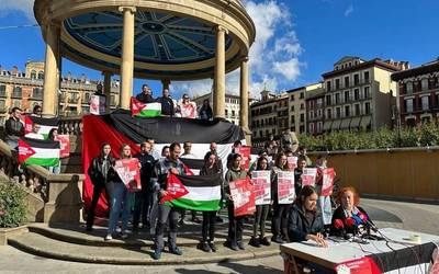 Palestinaren alde Iruñean egingo duten manifestaziorako autobusa jarri dute kostaldetik