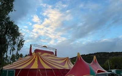 Gure Zirkuak lau emanaldi gehiago eskainiko ditu Uharten