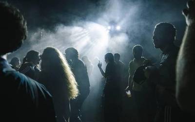 Harrika kolektiboak barnera begiratzeko geldialdia egingo du