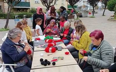 [ARGAZKI GALERIA]: Palestinaren aldeko elkartasuna josten Zaldibarren