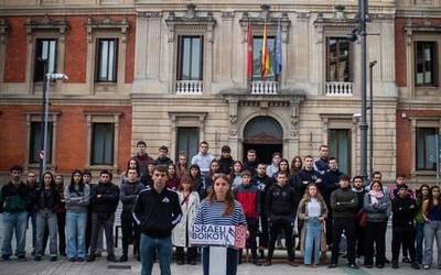 Ikasle Abertzaleak-ek grebara deitu ditu ikasleak