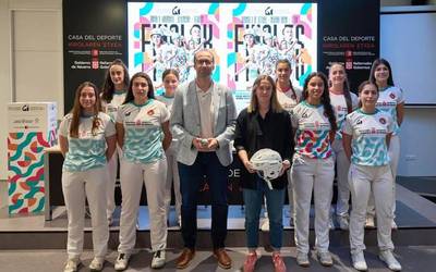 Sakandarrak, Foru Komunitatea Torneoko txapelen borrokan