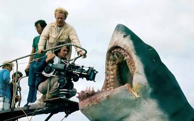 'Expediente Warrren' sagako azken filma eta 'Tiburón', asteburuan Aita Marin