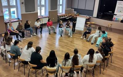 Aretxabaletako neska talde bat Poloniara joango da astebetez