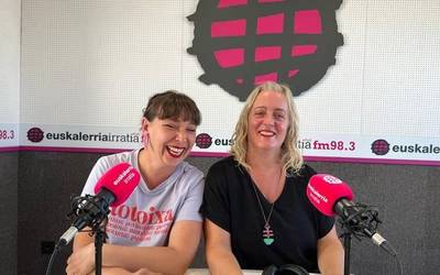 Lorena Arangoa (antzezlea): "Umorez betetako hileta berezia eramango dugu eszenatokira"