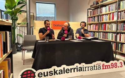 Txalaparta argitaletxeak "aro berria" abiatu du Iruñean