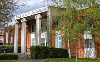 Emakume bat atxilotu dute, bikotekideari eraso egiteagatik