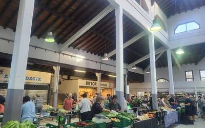 Taka-takak, makuluak eta gurpil-aulkiak: inbasio isila (eta ahaztua)