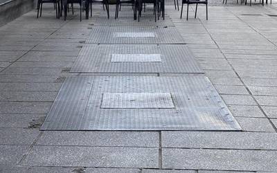 Kale Nagusiko zakarrontziak eta kamera