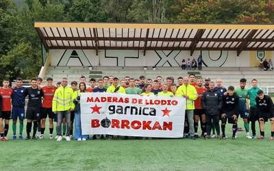 Maderas de Llodioko kaleratzeen kontrako aldarria izan da Atxulaurren partida