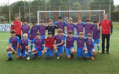 Sarako Izarra errugbi taldeak Zibururen kontrako euskal derbia irabazi du