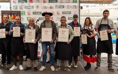 Karasatorre autozerbitzua txistorra lehiaketako finalista