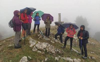 Eguraldi goibelak ez du Mendilagunen aldartea umeldu