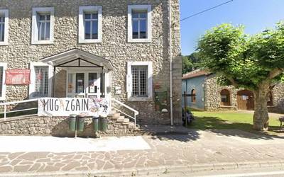 Danserie Ensemble taldeak 'Fistuka' musika emanaldia taularatuko du igandean Beran