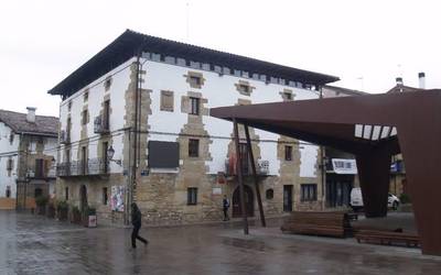 Euskarara hurbiltzeko ikastaroa izanen da Lakuntzan