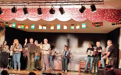 Trikitilari eta pandero-jole beteranoen topaketa