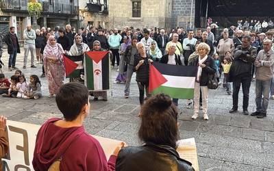 Palestinari elkartasuna adierazi dio Arrasateko Mugimendu Feministak