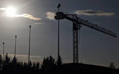 Eguzkia mantenduko bide da