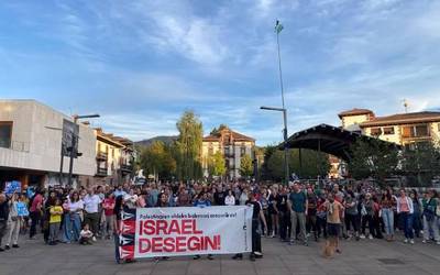 'Baztandarrok Palestinarekin' lelopean Palestinarekiko konpromisoa erakusteko deialdia egin dute