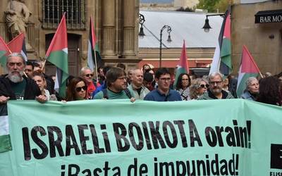 Izai Bujanda (ELA Zerbitzuak): "Israelekin harreman komertzialak izaten segitzen duen gobernuaren oxijeno ez izateko aldendu gara UGT eta CCOOen mobil