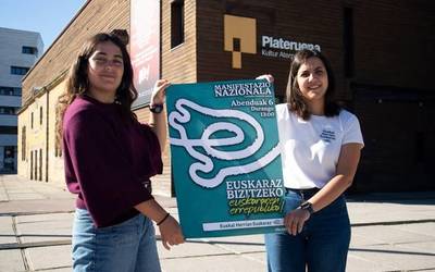 Euskararen Errepublikaren aldeko manifestazioa deitu du Euskal Herrian Euskaraz mugimenduak