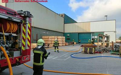 Sute simulazioa lantegi batean