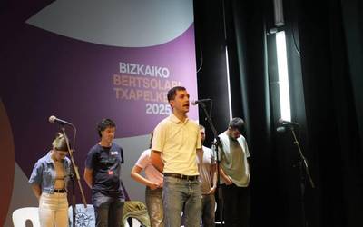 Zeanurin jokatuko da domekan, Bizkaiko Bertsolari Txapelketako lehenengo finalaurrekoa
