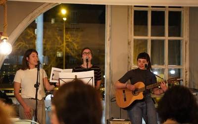 Gaur hasiko da aurtengo Auzoa Kantari ekimena Txagorritxun