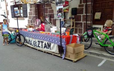 Saharaztan: Guztiei eskermile!