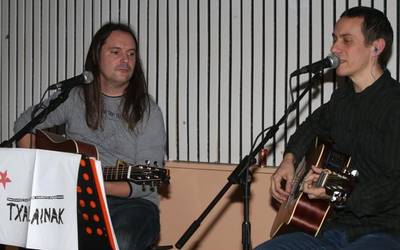 Musika eta gaztaina-jana protagonistak Osintxun, 'Azaroa Gaztainatan' ekimenari esker