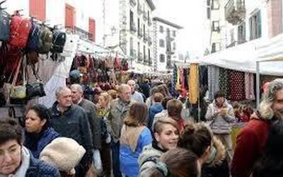 Elizondoko feriak hizpide