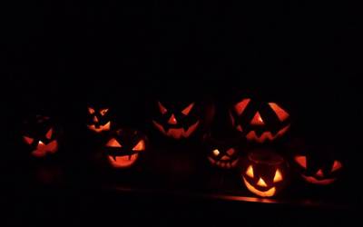 Arimen Gauean murgilduta agurtuko du urria Barrikak