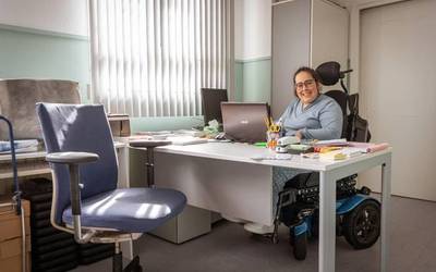 Bulegoa ireki du Eginaren Eginez elkarteak Aiaraldean, aniztasun funtzionala duten pertsonen eskubideei ahotsa emateko