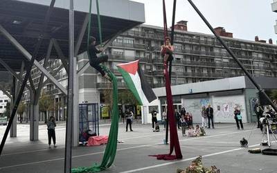 Ekin Emakumeak Elkarteak 30 urte: ekitaldi berezia jai handiarekin hasteko