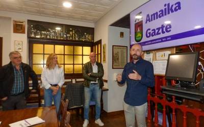 Albistegia: 2025-10-27