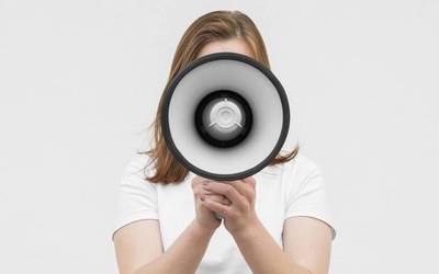 Begirada kritikoari egingo diote so Treba programaren biharko saioan