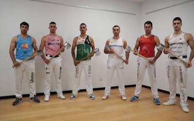 Aizkolarien Euskal Herriko txapel nagusia izango da jokoan igandean, Azkoitian