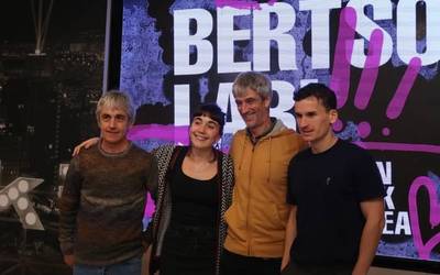 Bertsolari Gazteen 33. BBK Sariketea hasiko da datorren astean