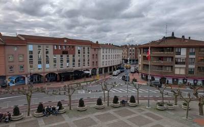 Sopelako Udalak eta Alokabidek alokairu publikoa sustatzeko hitzarmena sinatu dute