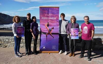 'Fordlandia' dantza ikuskizuna eramango du Lucia Lacarrak Zumaienako aretora